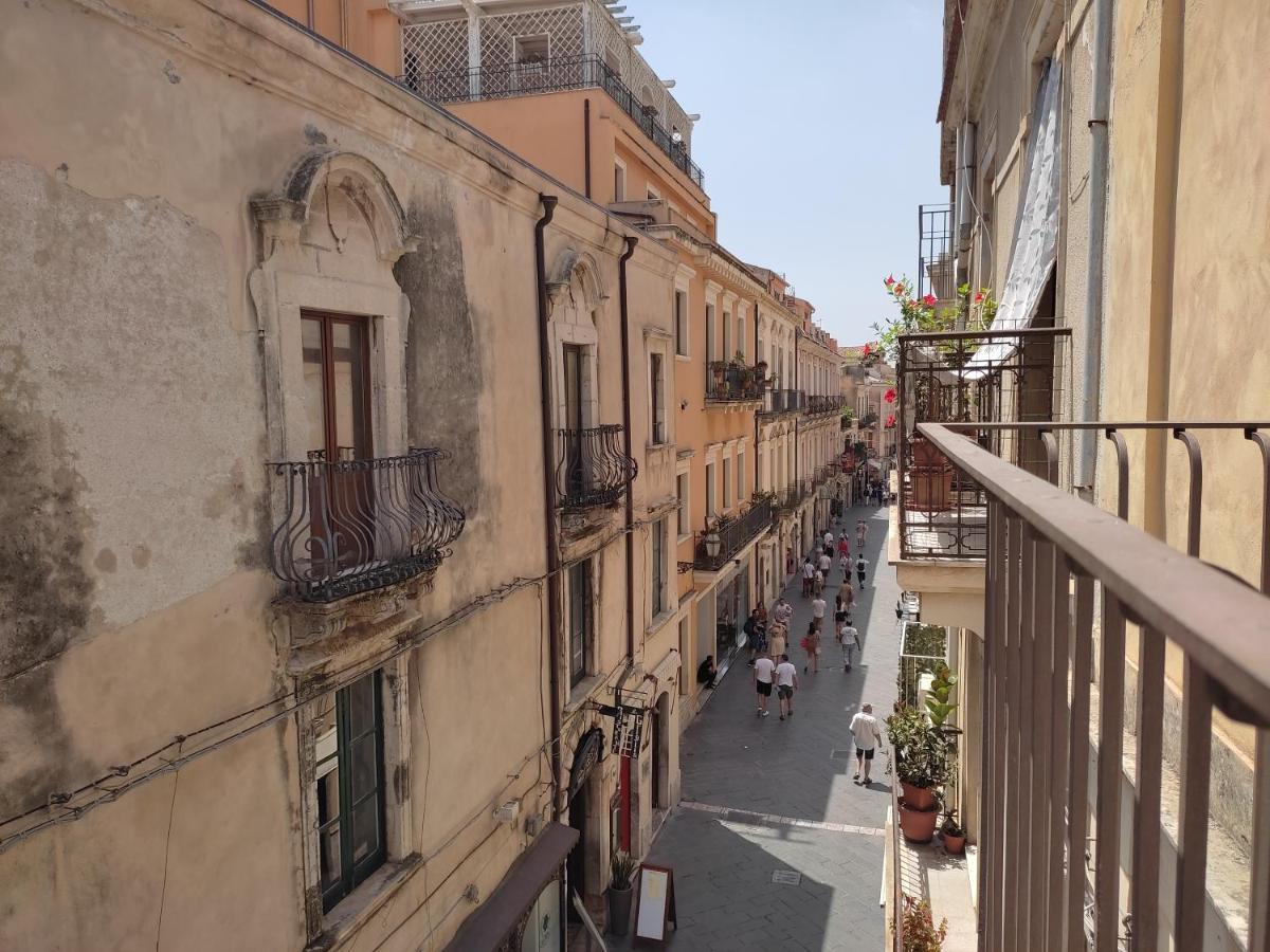 Rosa Thea Suite Taormina Exterior photo